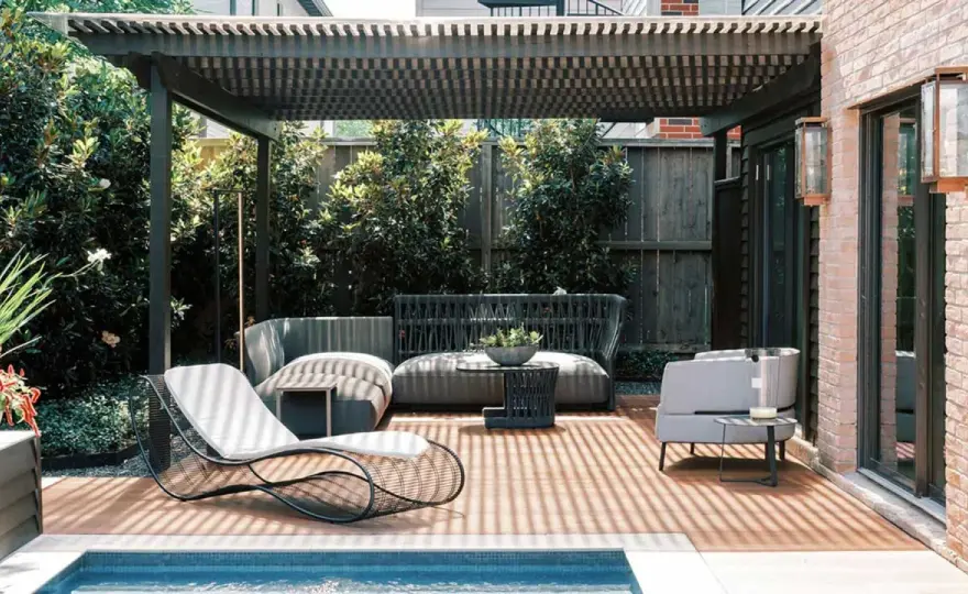 Porche en el patio - Guía completa para acertar en España
