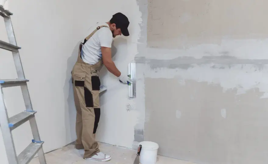 Cómo preparar yeso para pintar - Guía sin errores