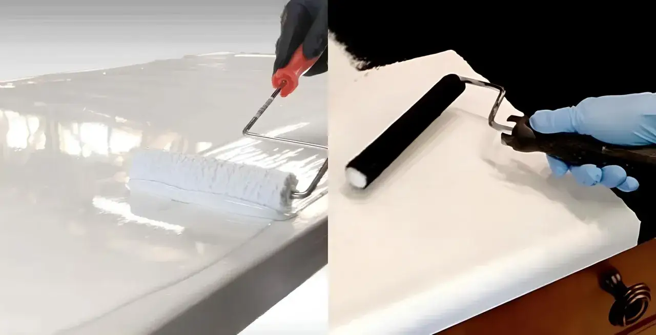Aplicando pintura para mármol con rodillo. Un lado muestra un rodillo blanco sobre una superficie brillante, el otro un rodillo negro sobre una superficie mate.